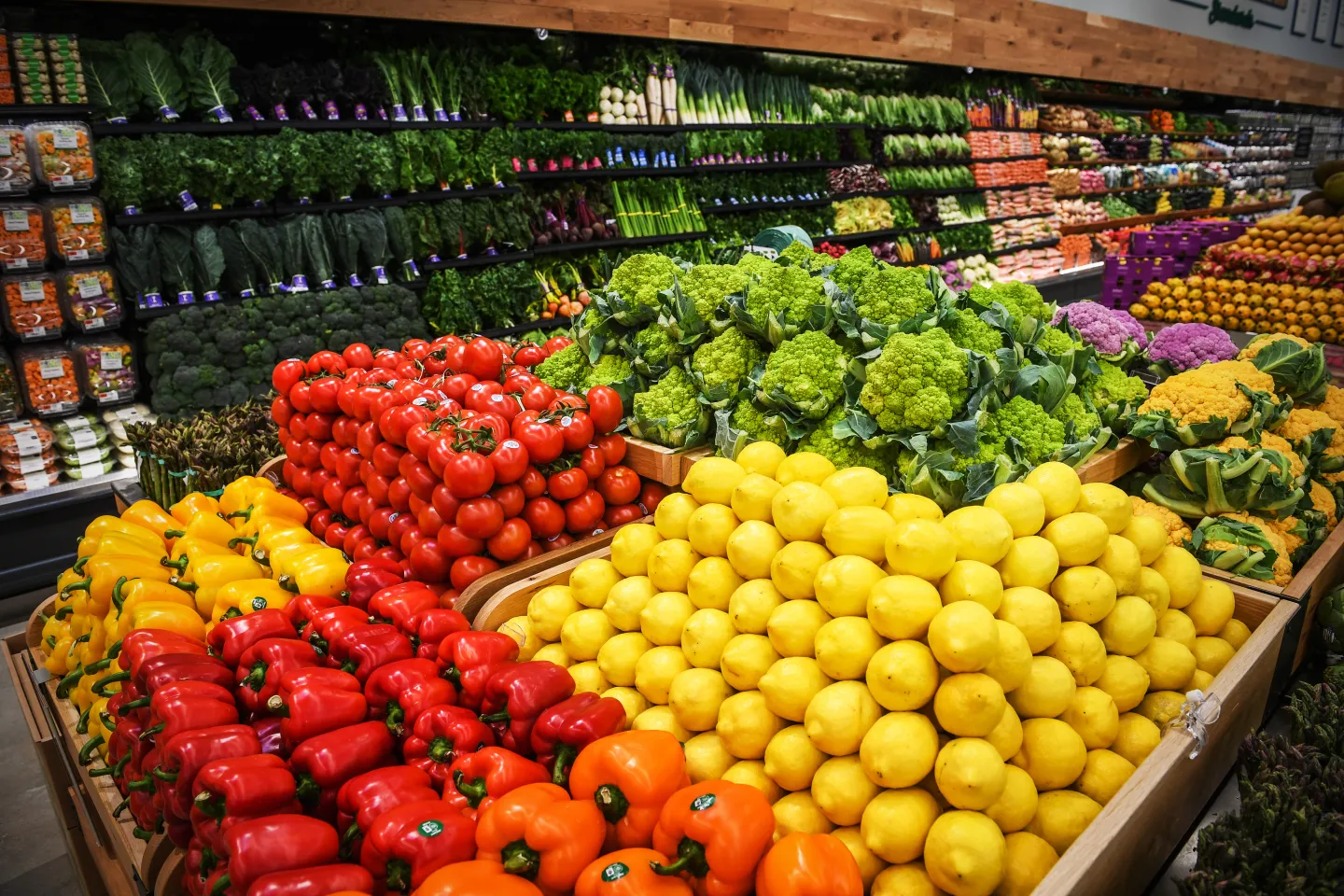 Grocery Store in Taniti